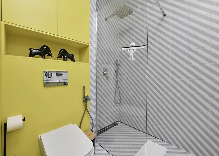 Unique Riverside Ksiecia Witolda By Renters Apartment *